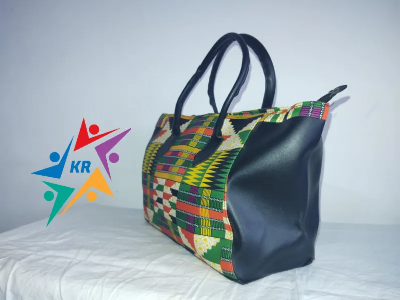 sac trapèze pagne cuir 1.webp